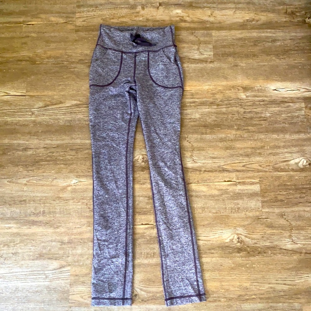 Lululemon leggings!